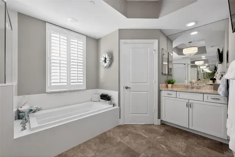 915 Bay Colony Drive S Juno Beach FL 33408