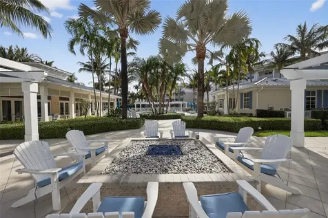 915 Bay Colony Drive S Juno Beach FL 33408