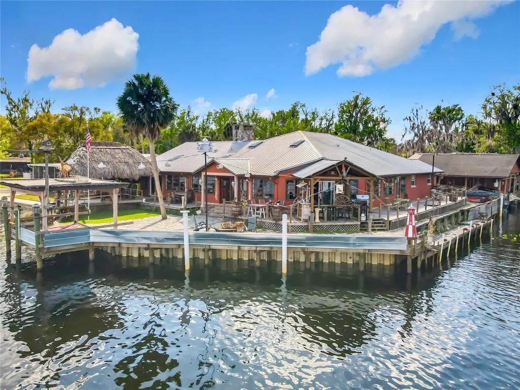 24545 Snail Road Astor FL 32102