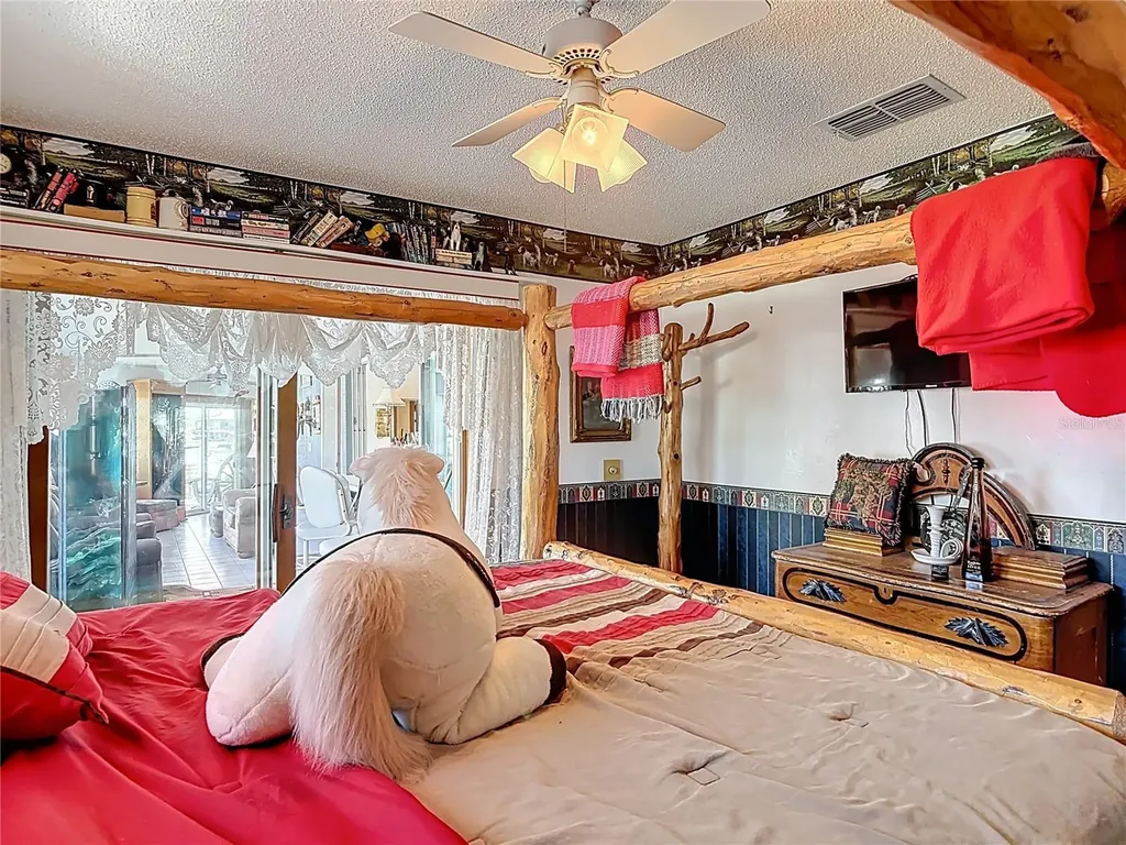 24545 Snail Road Astor FL 32102