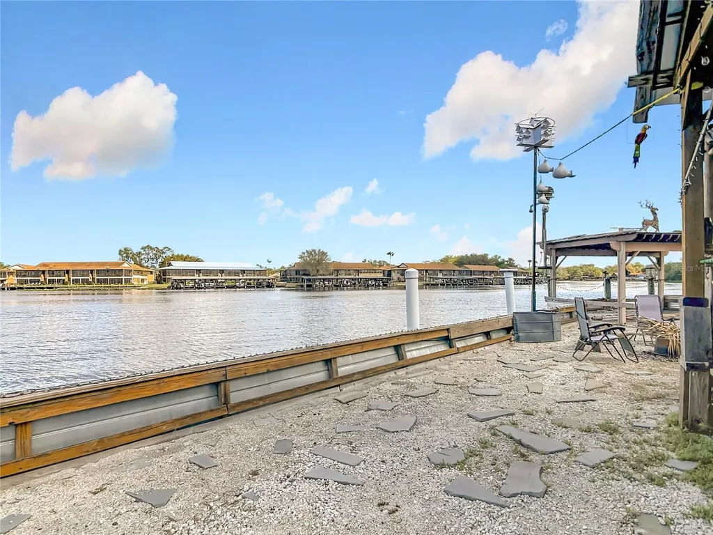 24545 Snail Road Astor FL 32102