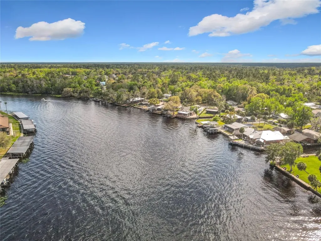 24545 Snail Road Astor FL 32102
