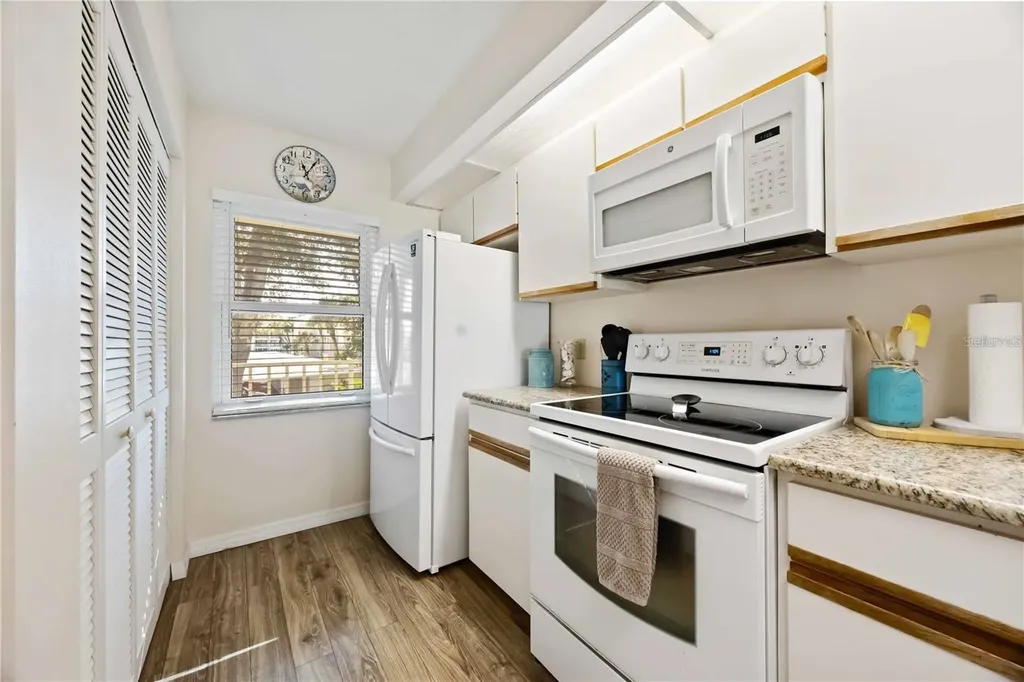 433 Cerromar Lane Venice FL 34293