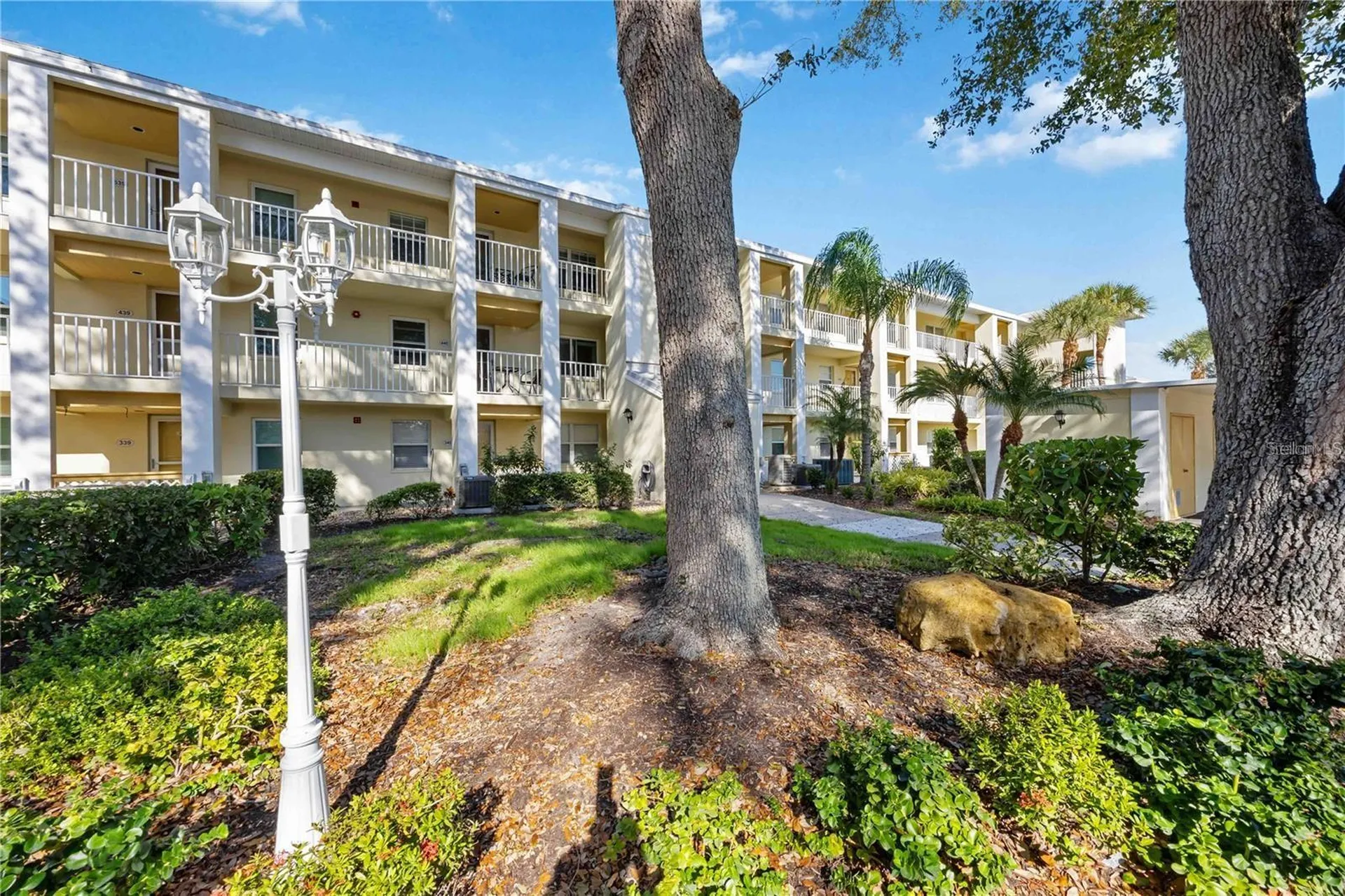 433 Cerromar Lane Venice FL 34293