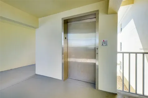 433 Cerromar Lane Venice FL 34293