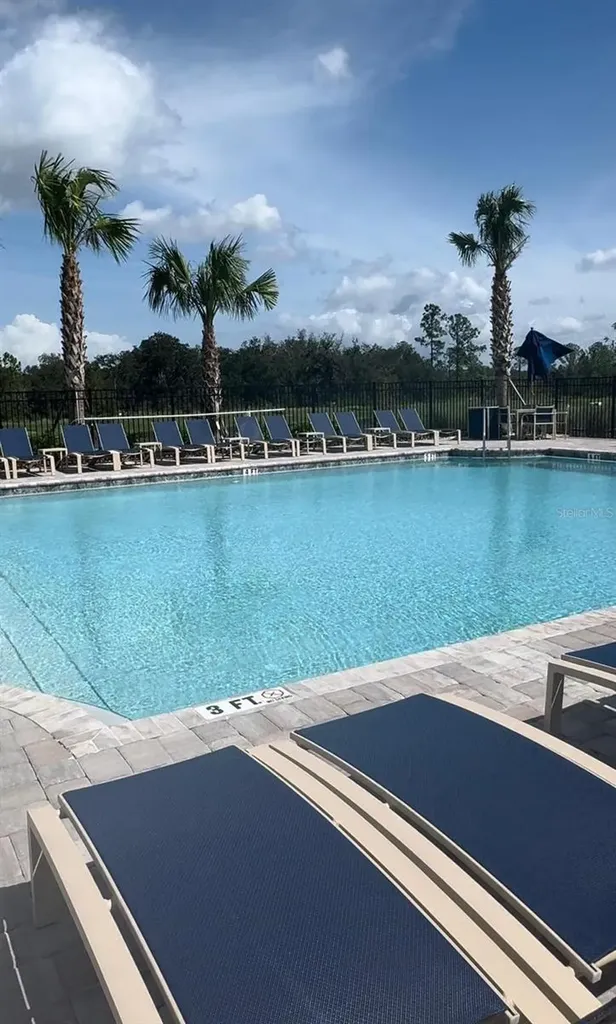 232 Nine Iron Drive Davenport FL 33896