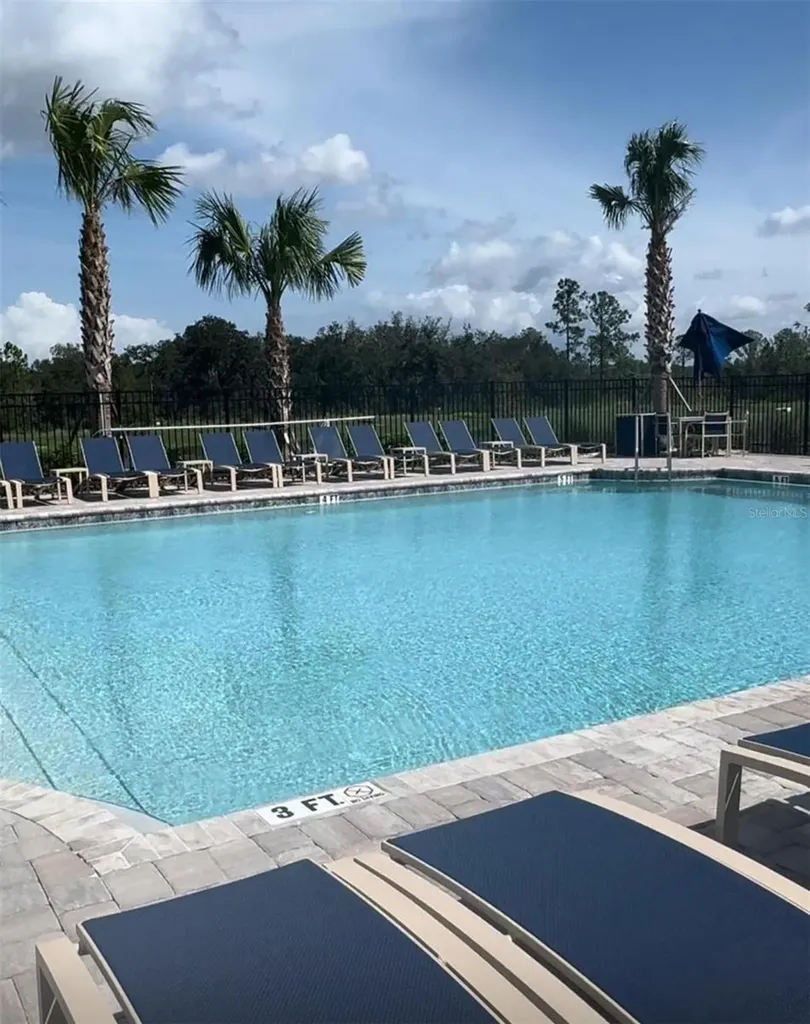 232 Nine Iron Drive Davenport FL 33896