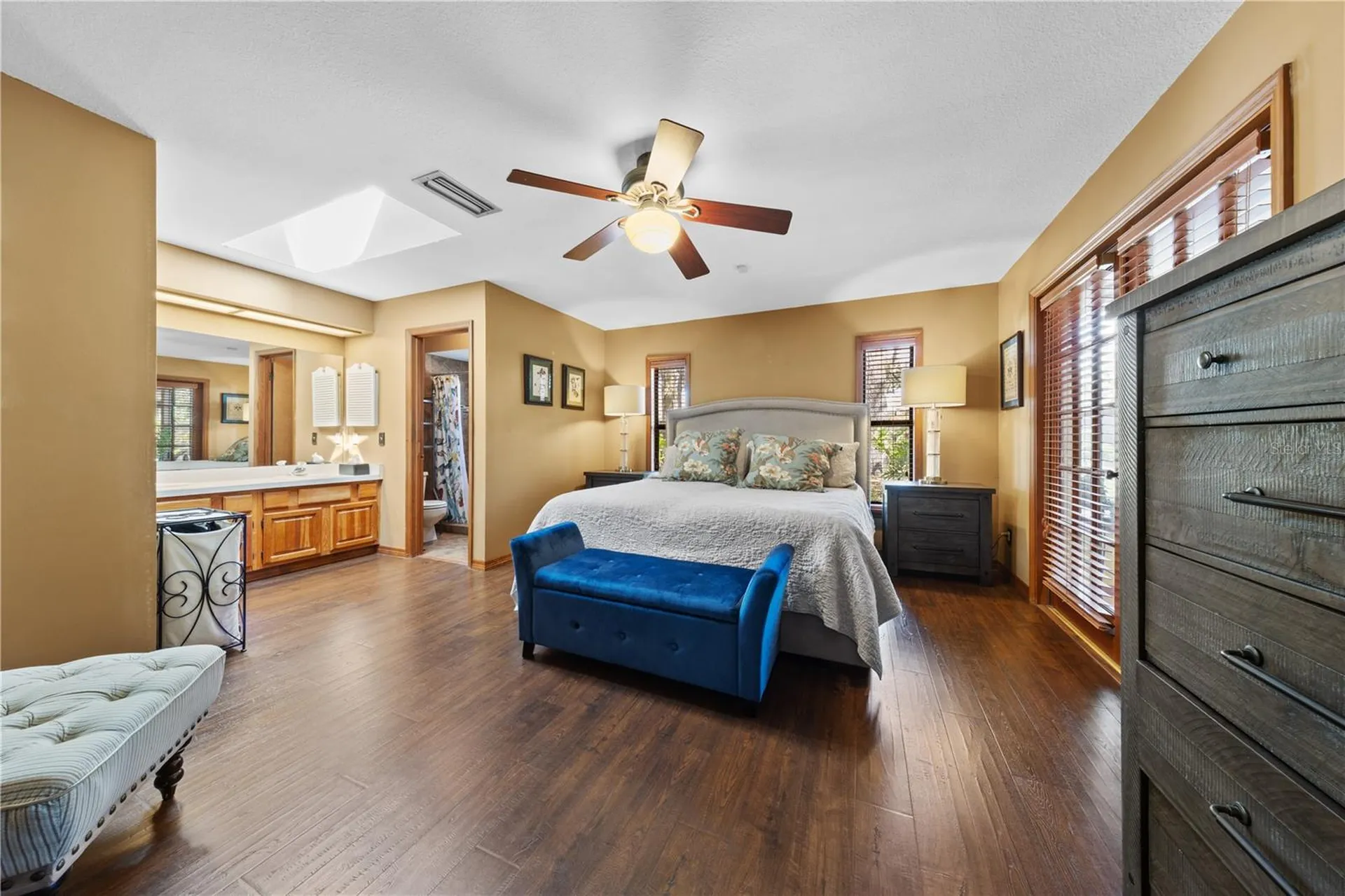 529 Burnt Tree Apopka FL 32712