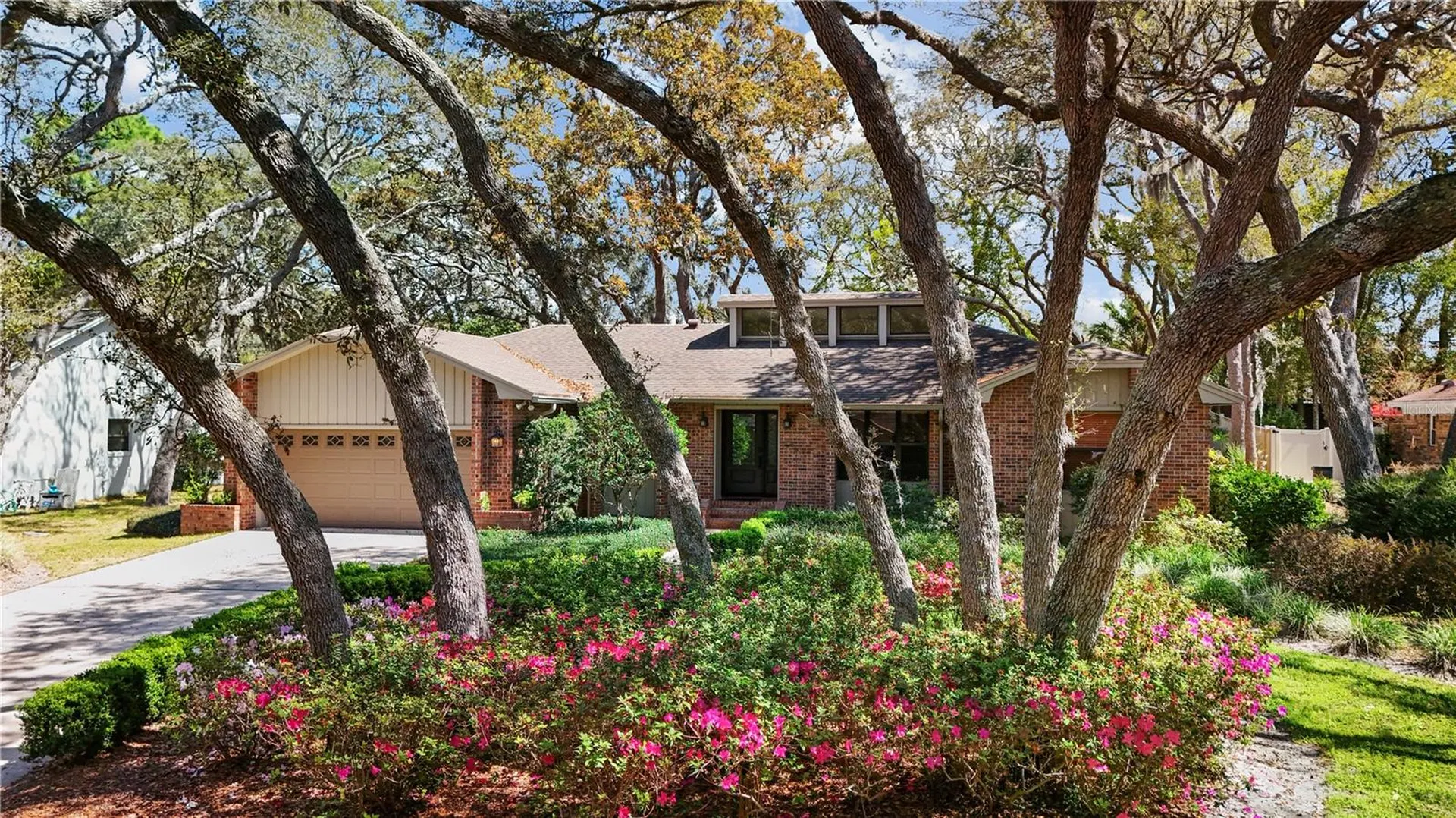 529 Burnt Tree Apopka FL 32712