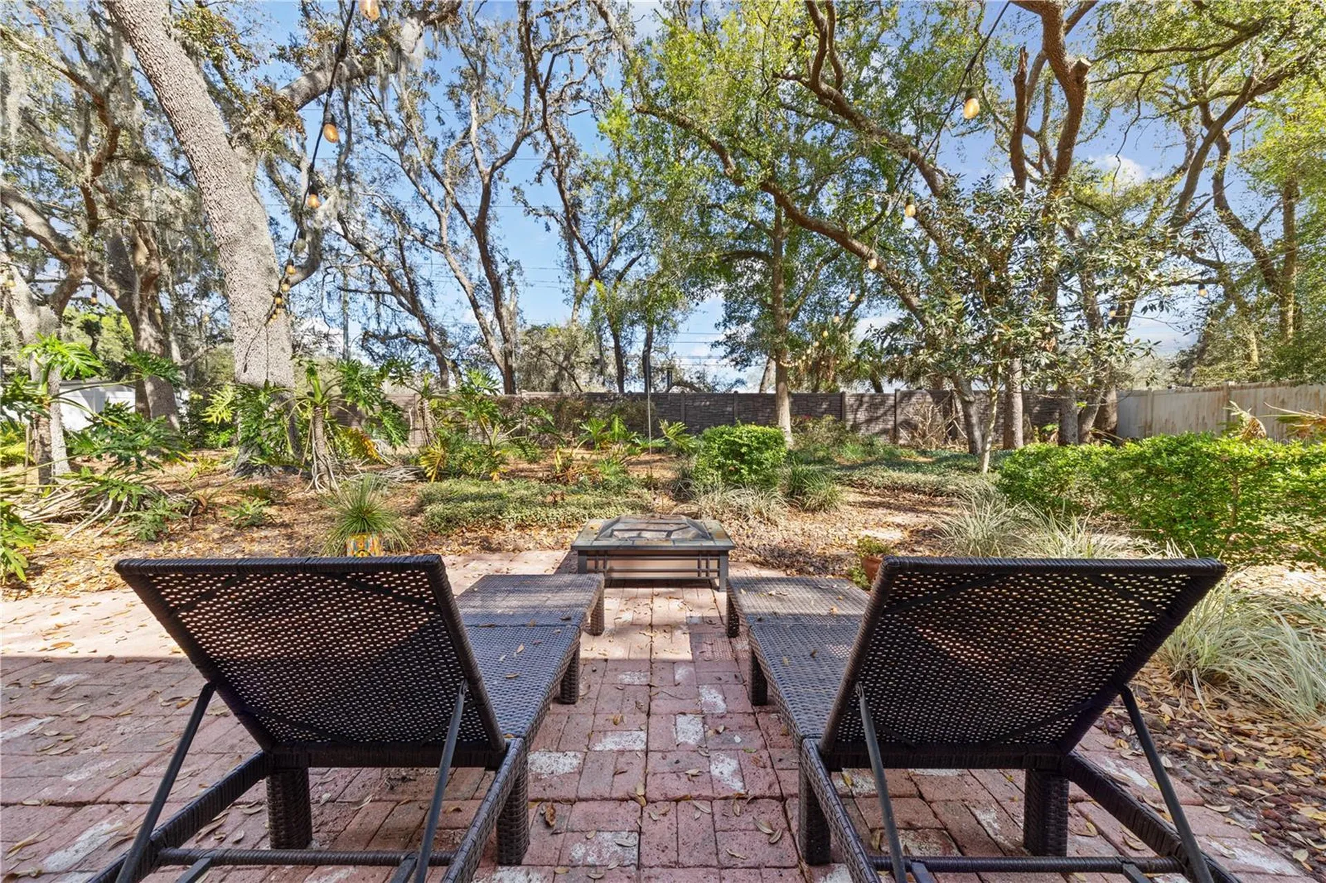 529 Burnt Tree Apopka FL 32712