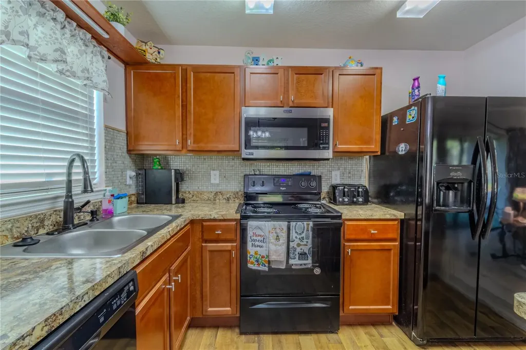 3801 Arborvitae Way Deland FL 32724