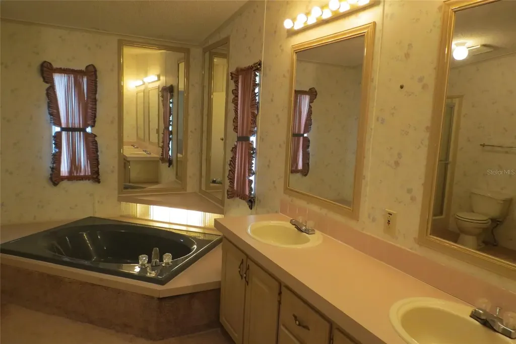 36603 Jodi Avenue Zephyrhills FL 33542
