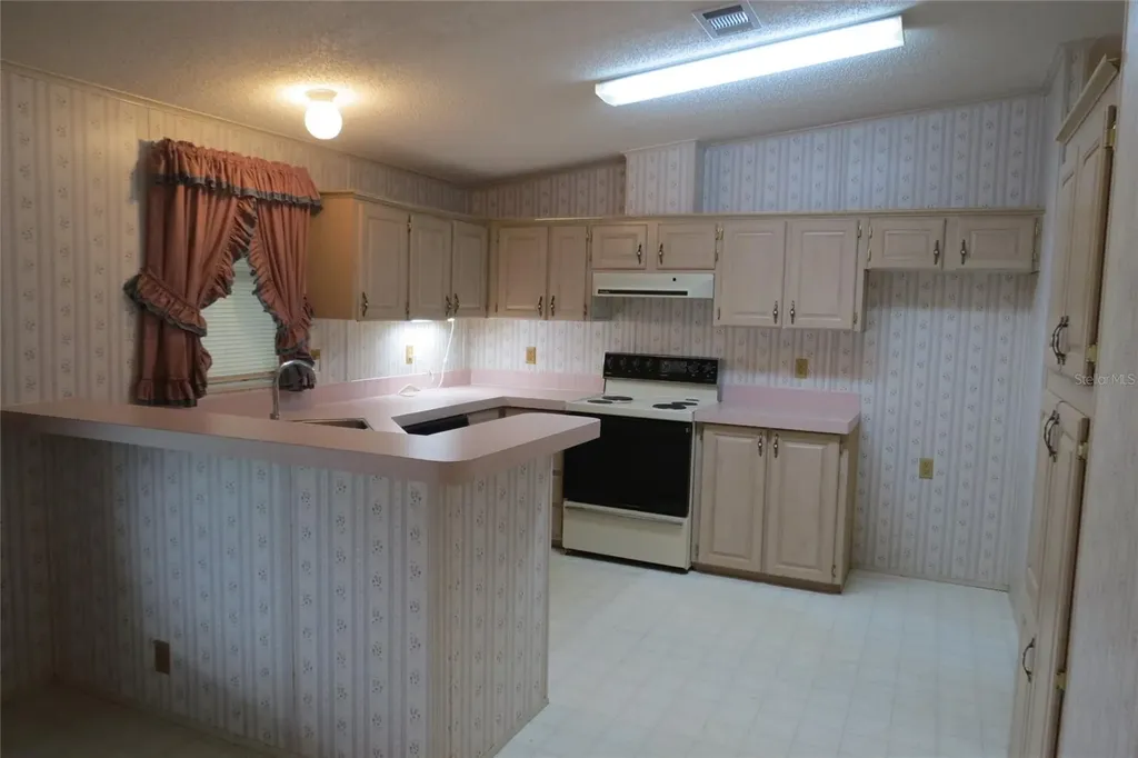 36603 Jodi Avenue Zephyrhills FL 33542