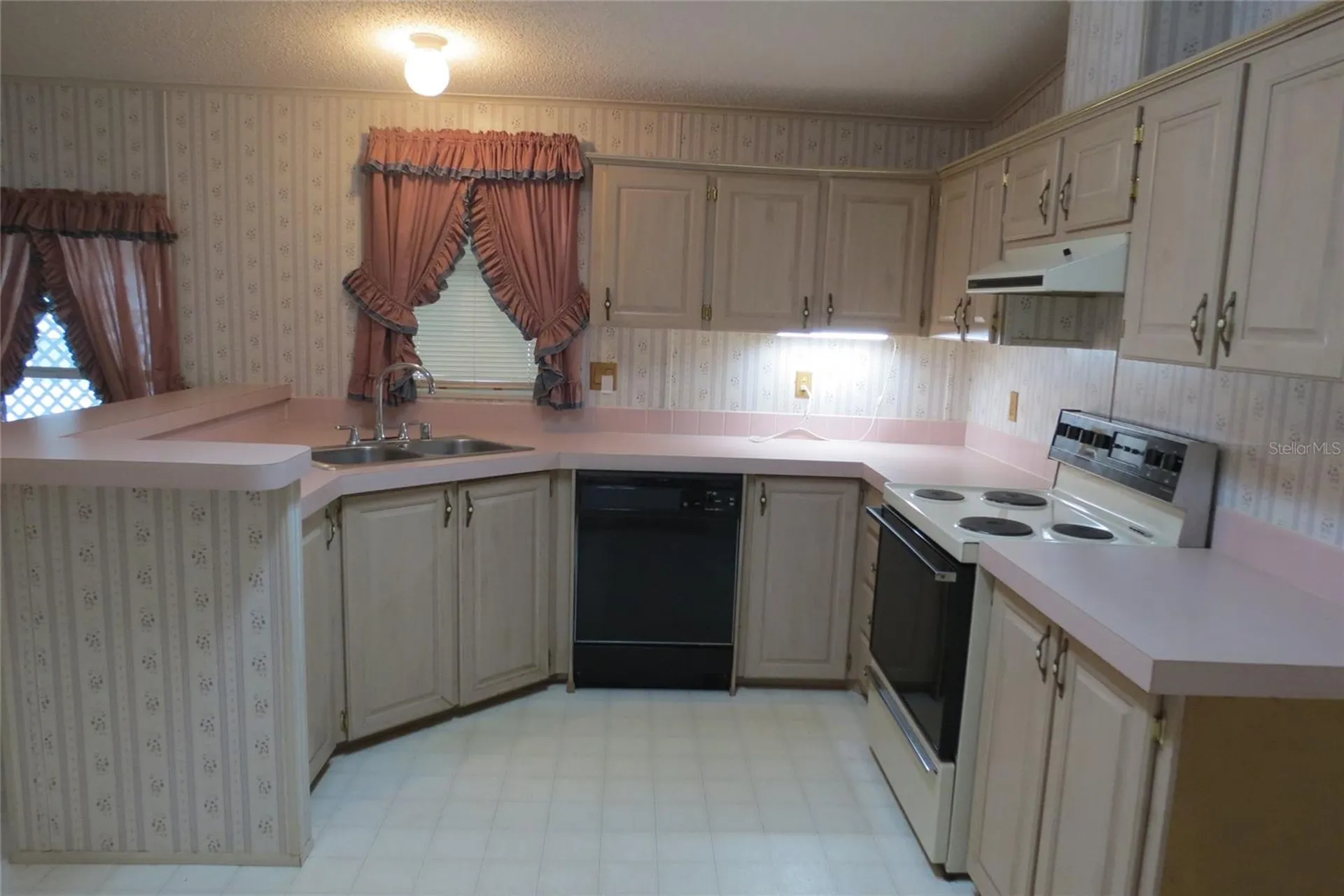 36603 Jodi Avenue Zephyrhills FL 33542