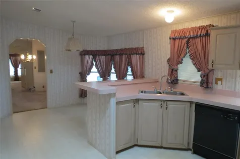 36603 Jodi Avenue Zephyrhills FL 33542