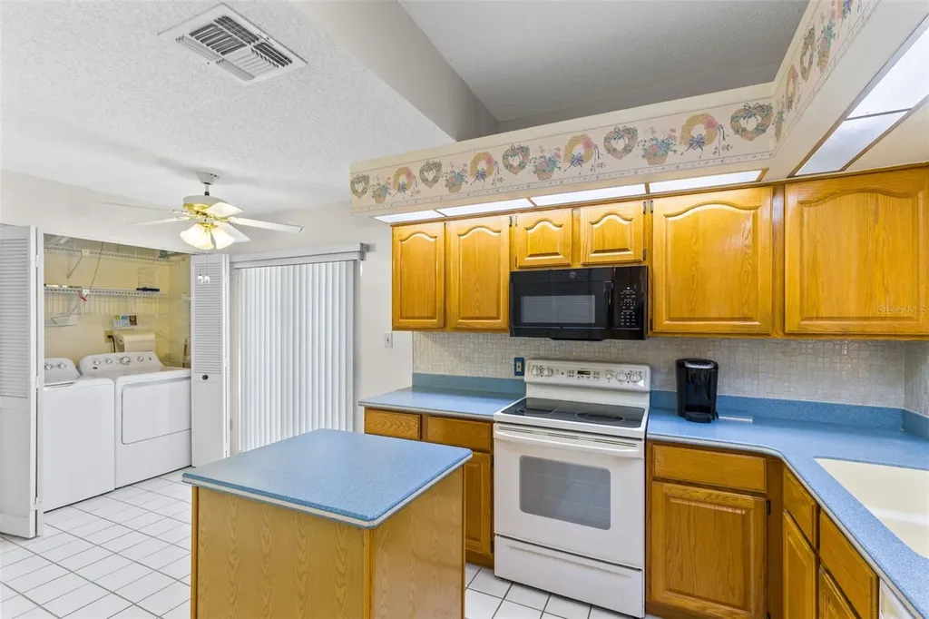 5884 Parkview Point Drive Orlando FL 32821