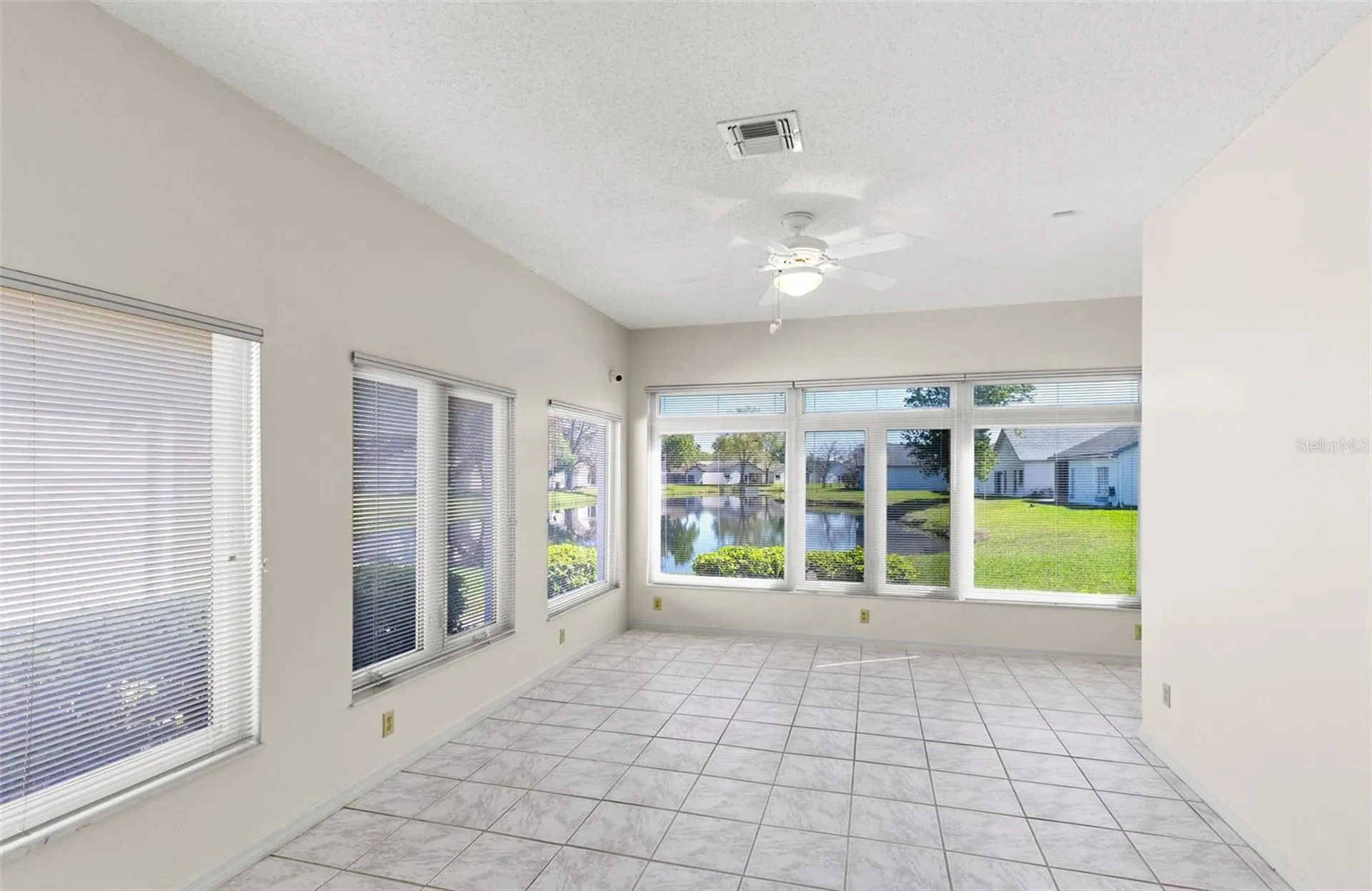 5884 Parkview Point Drive Orlando FL 32821
