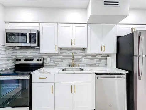 1840 Shore Drive S South Pasadena FL 33707