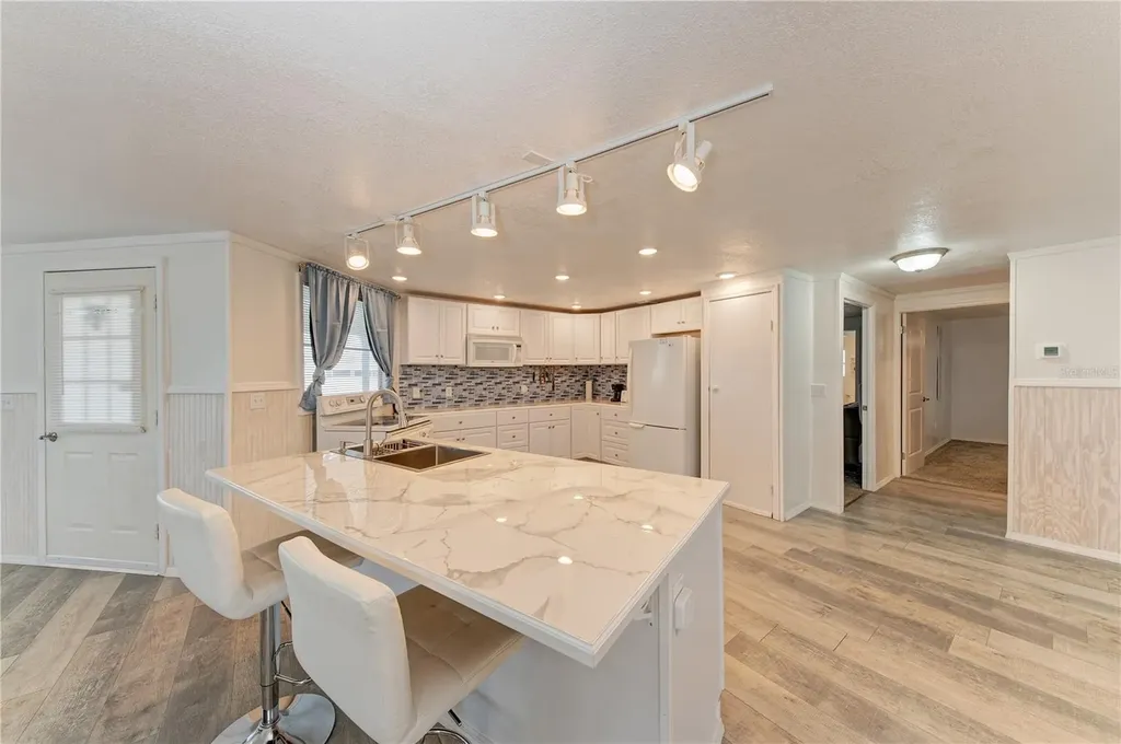 2 S Flora Vista Street Englewood FL 34223