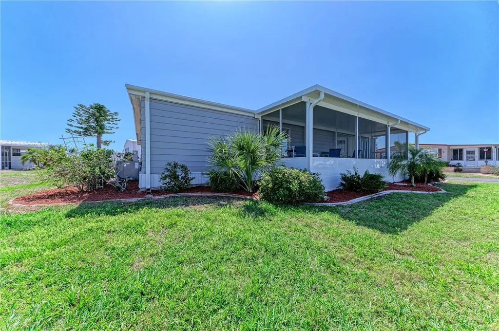 2 S Flora Vista Street Englewood FL 34223