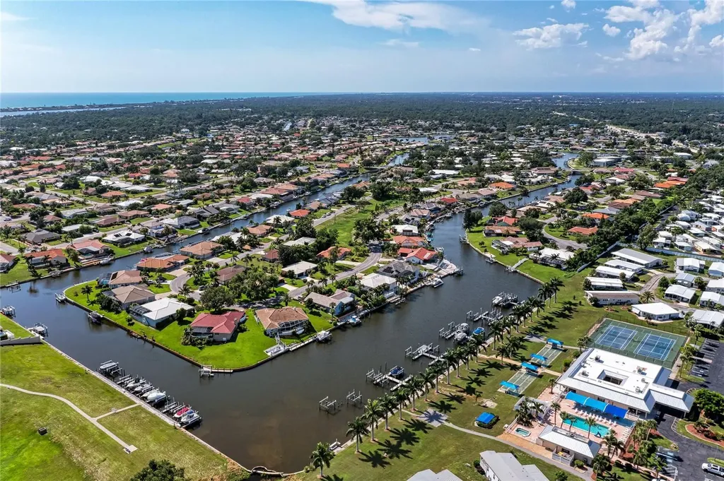 2 S Flora Vista Street Englewood FL 34223