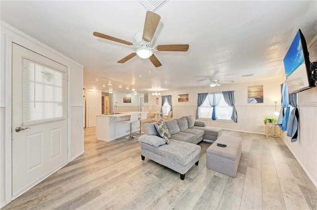 2 S Flora Vista Street Englewood FL 34223