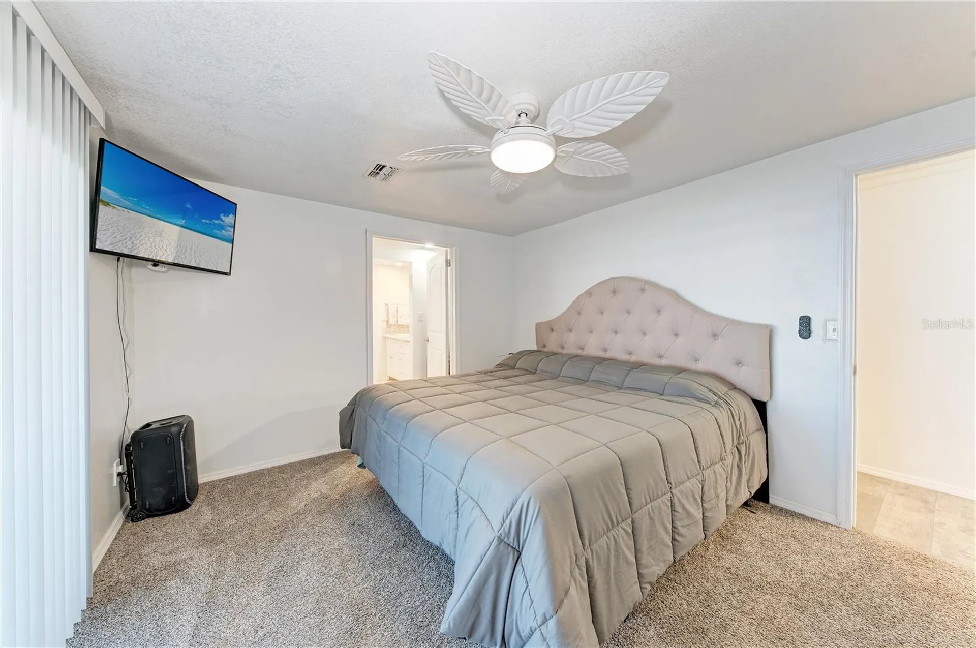 2 S Flora Vista Street Englewood FL 34223