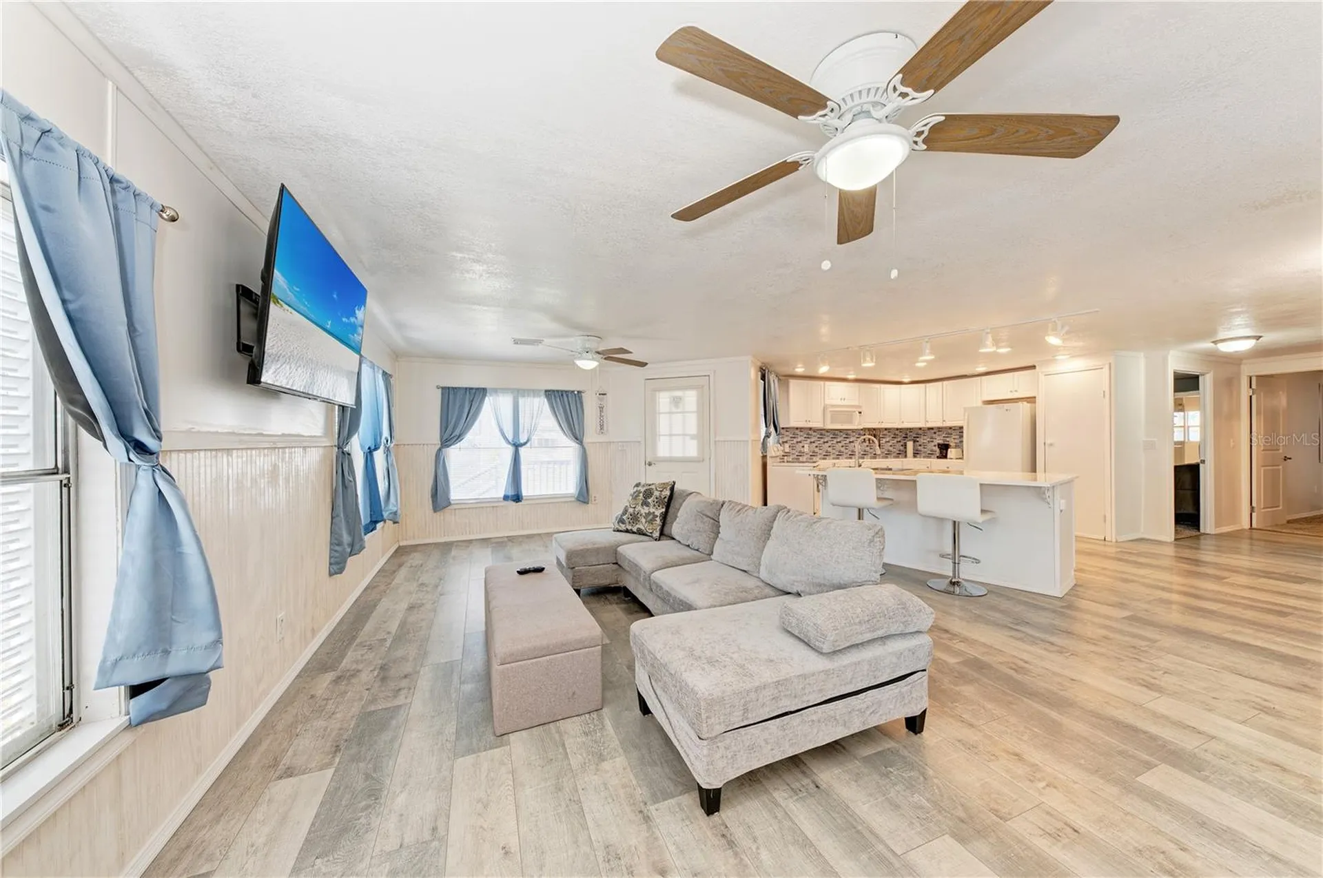 2 S Flora Vista Street Englewood FL 34223