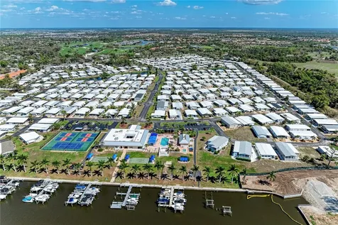2 S Flora Vista Street Englewood FL 34223