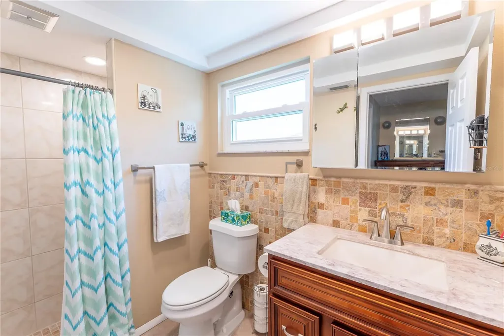 8210 Valley Stream Lane Hudson FL 34667