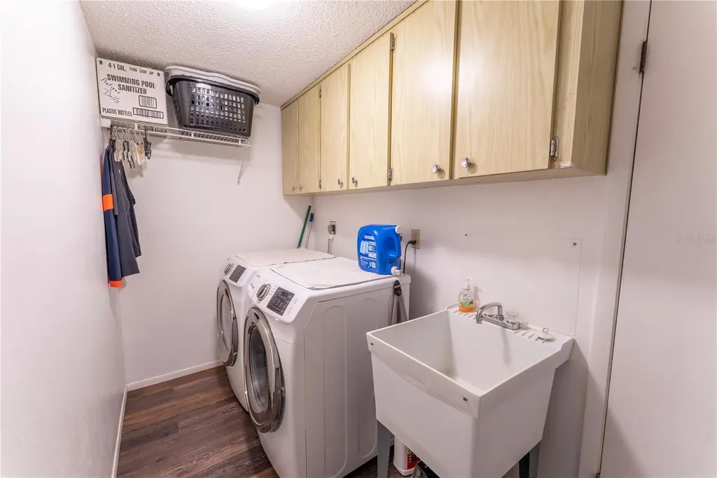 8210 Valley Stream Lane Hudson FL 34667