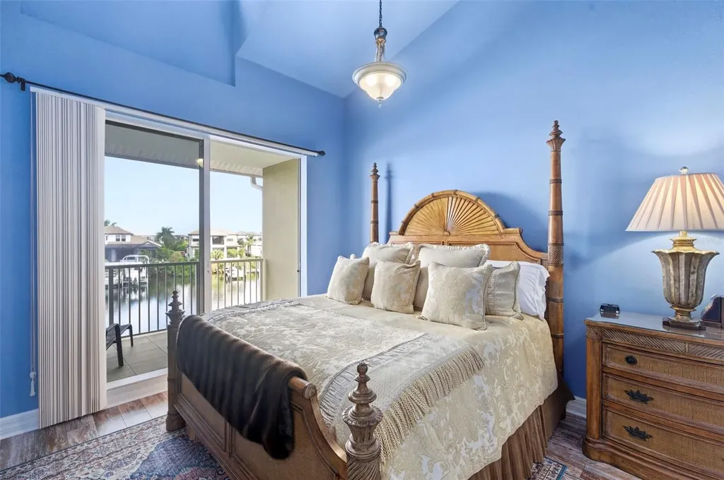 609 Bahia Beach Boulevard Ruskin FL 33570