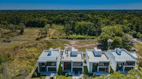 210 Skytrail Tampa FL 33625