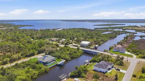 1022 Beekman Circle Port Charlotte FL 33953