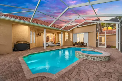 1560 Canopy Oaks Boulevard Palm Harbor FL 34683