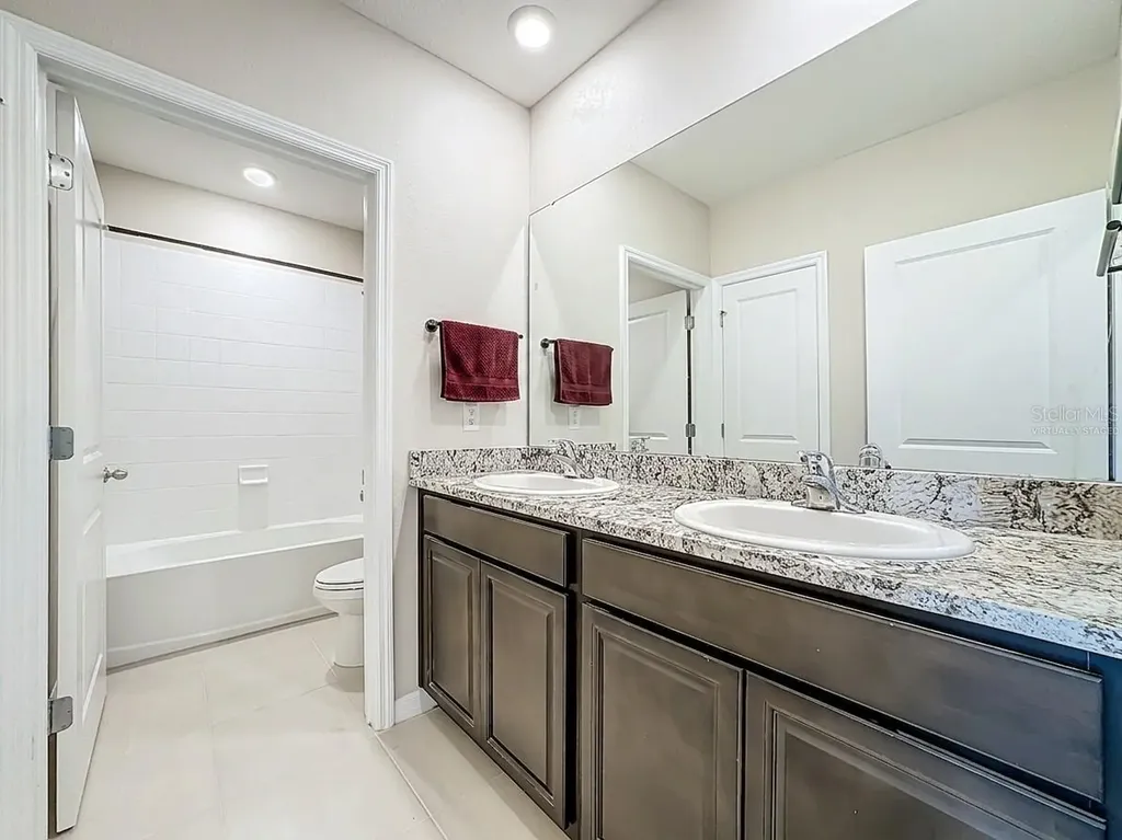 13071 Brookside Moss Drive Riverview FL 33579