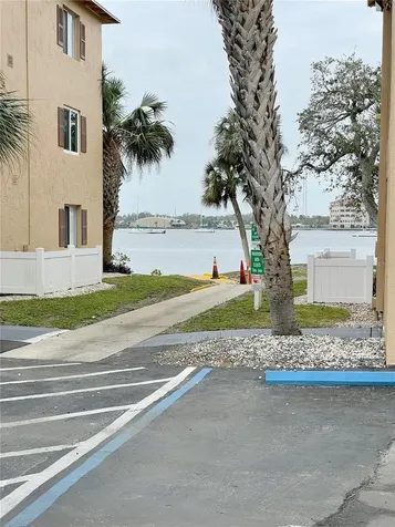 411 N Halifax Avenue Daytona Beach FL 32118