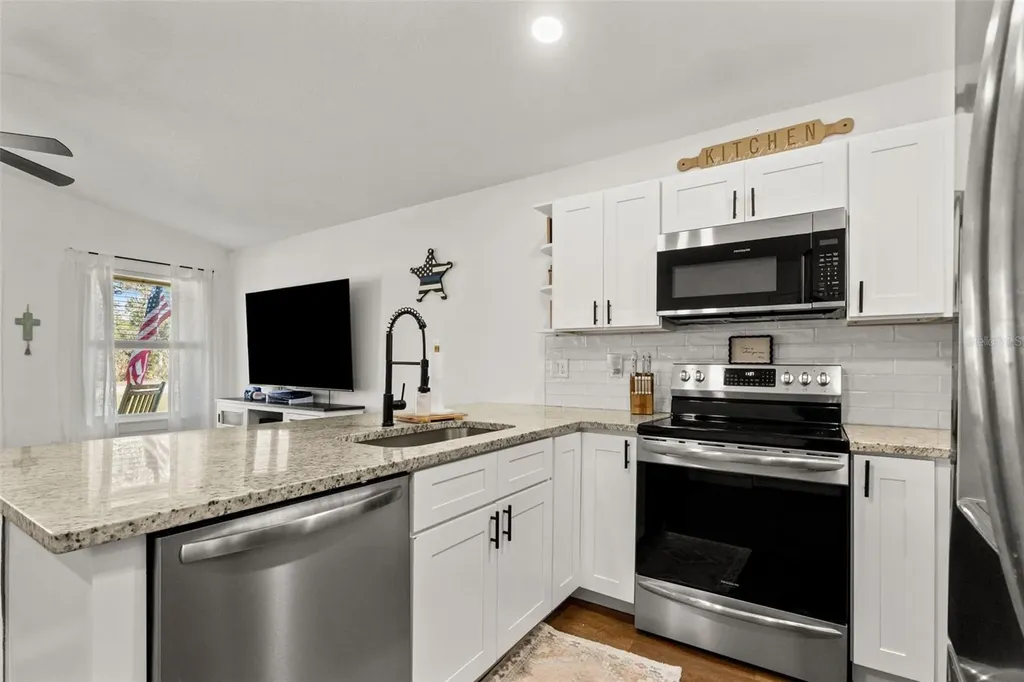 12482 Mountain Plover Road Weeki Wachee FL 34614