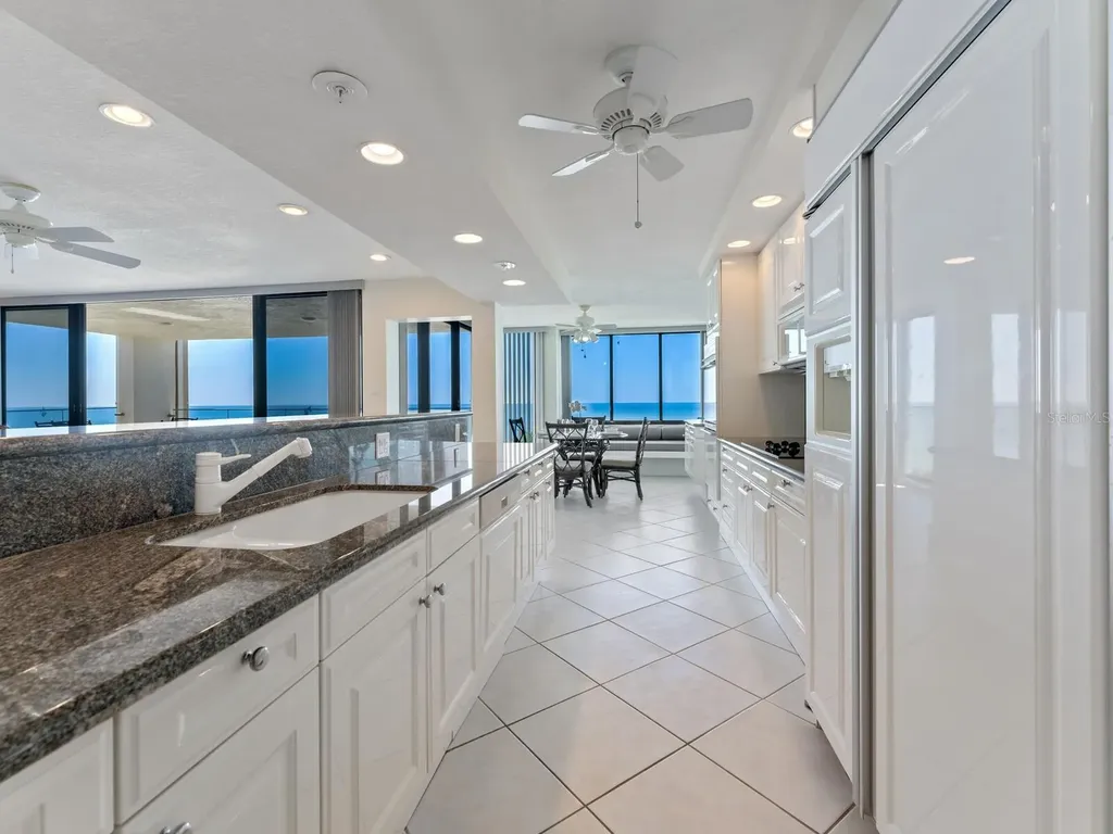 1511 Gulf Of Mexico Drive Longboat Key FL 34228