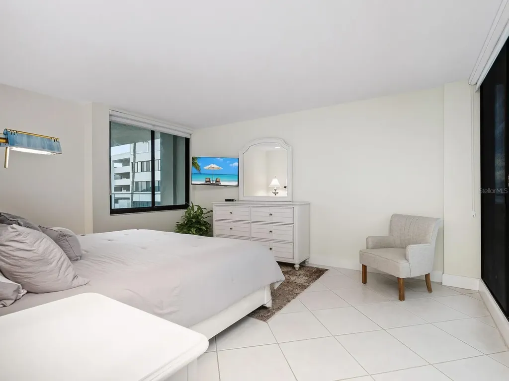 1511 Gulf Of Mexico Drive Longboat Key FL 34228