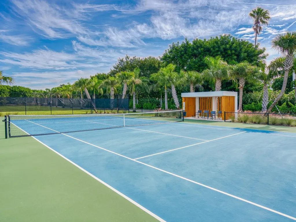 1511 Gulf Of Mexico Drive Longboat Key FL 34228