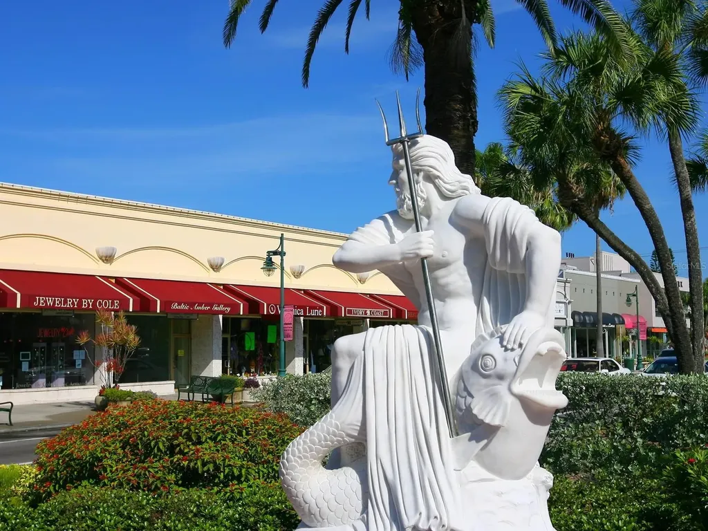 1511 Gulf Of Mexico Drive Longboat Key FL 34228