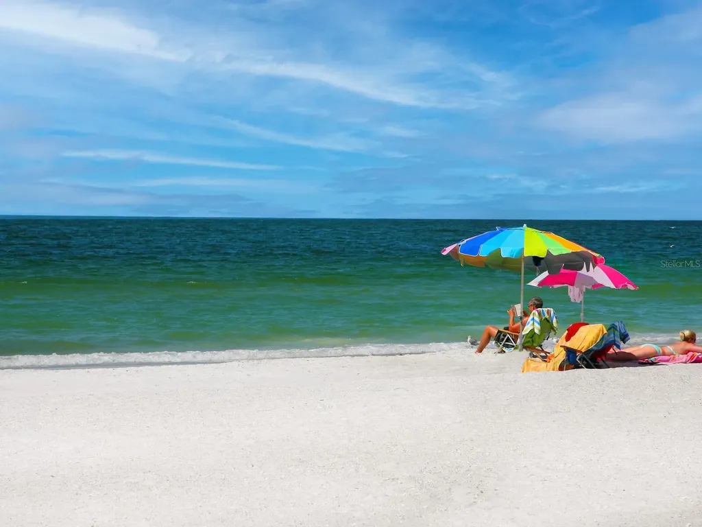 1511 Gulf Of Mexico Drive Longboat Key FL 34228