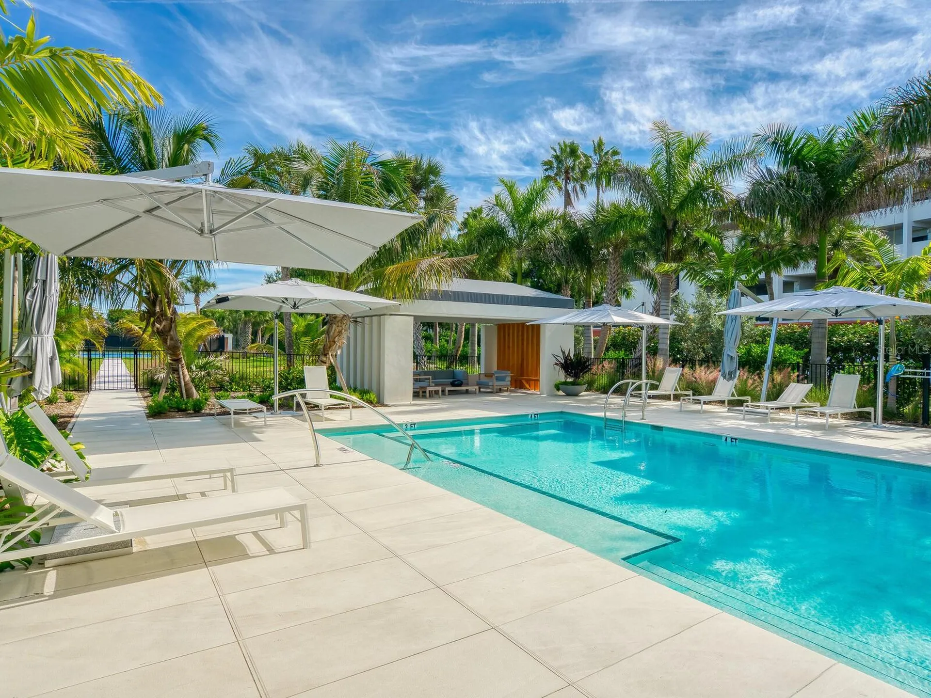 1511 Gulf Of Mexico Drive Longboat Key FL 34228
