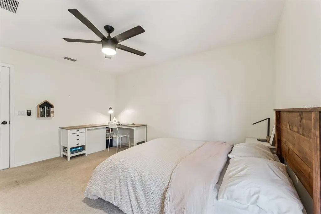 10033 Wittenberg Way Orlando FL 32832