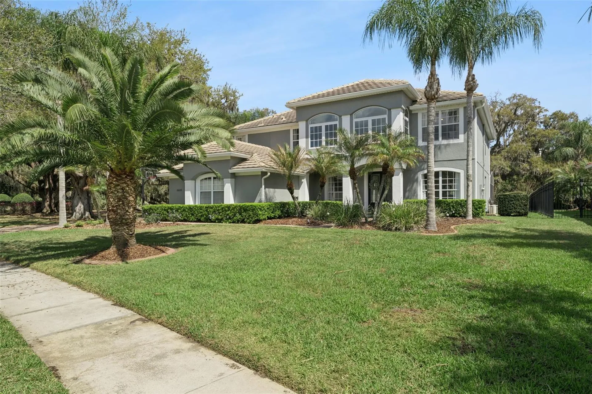 10033 Wittenberg Way Orlando FL 32832