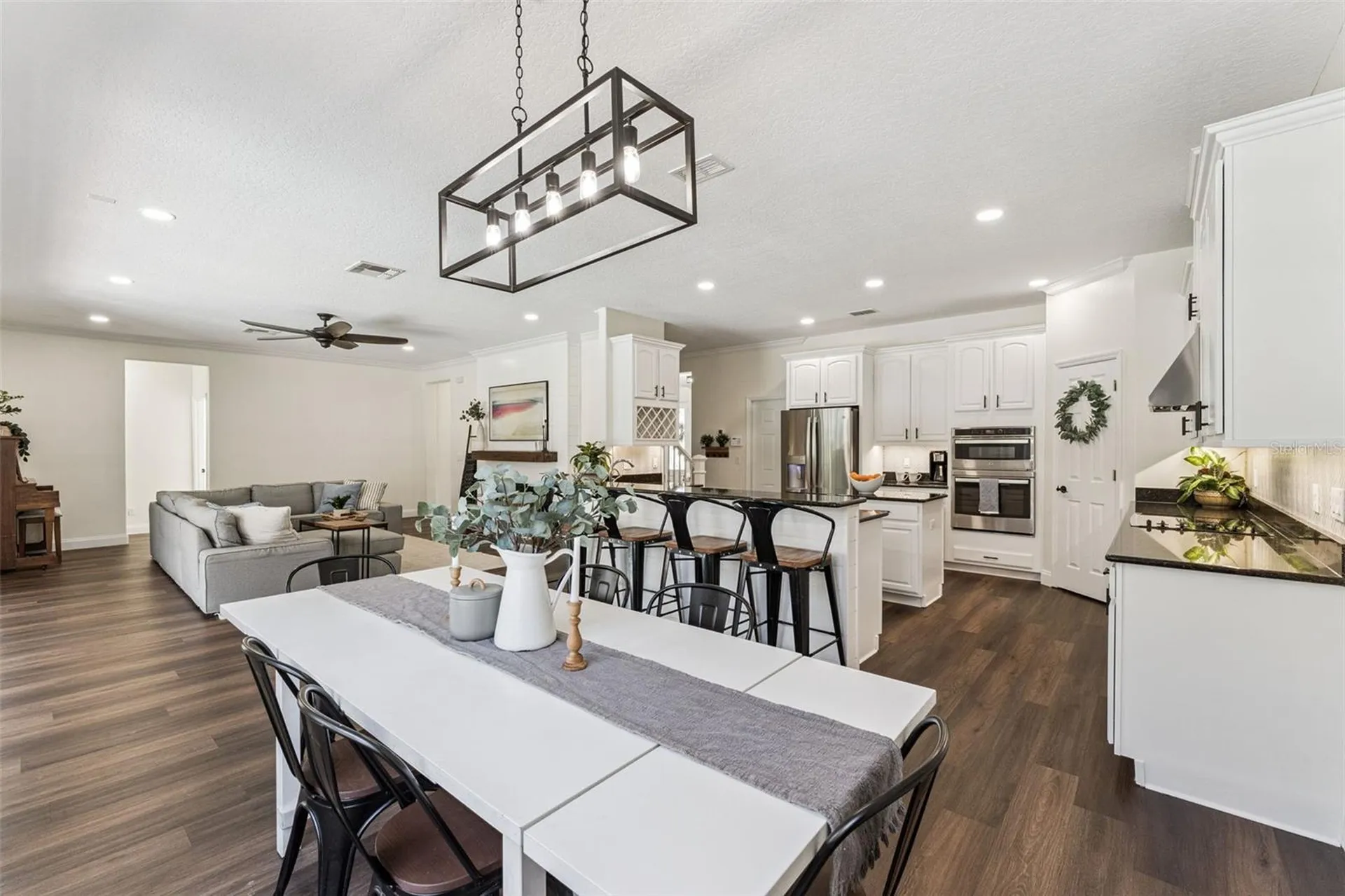 10033 Wittenberg Way Orlando FL 32832
