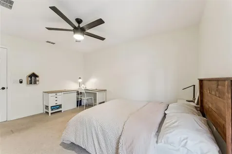 10033 Wittenberg Way Orlando FL 32832