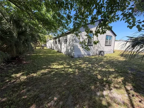 325 S Franklin Street Daytona Beach FL 32114