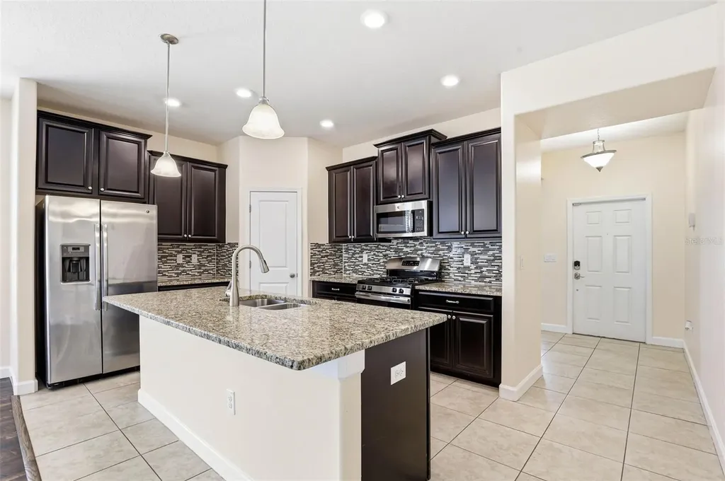 21486 Billowy Jaunt Drive Land O Lakes FL 34637